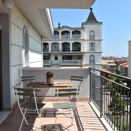 Appartamento Centro Dei Venti Montesilvano Marina Exteriör bild